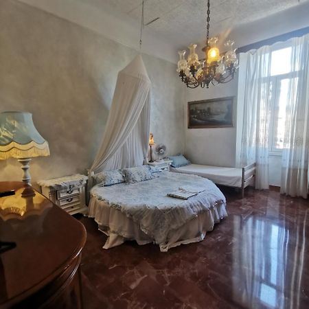 Albisola Bed And Breakfast Albisola Superiore Ngoại thất bức ảnh