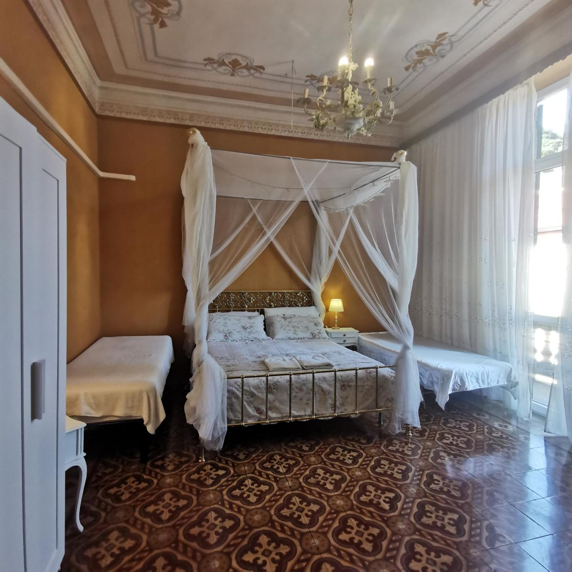 Albisola Bed And Breakfast Albisola Superiore Ngoại thất bức ảnh