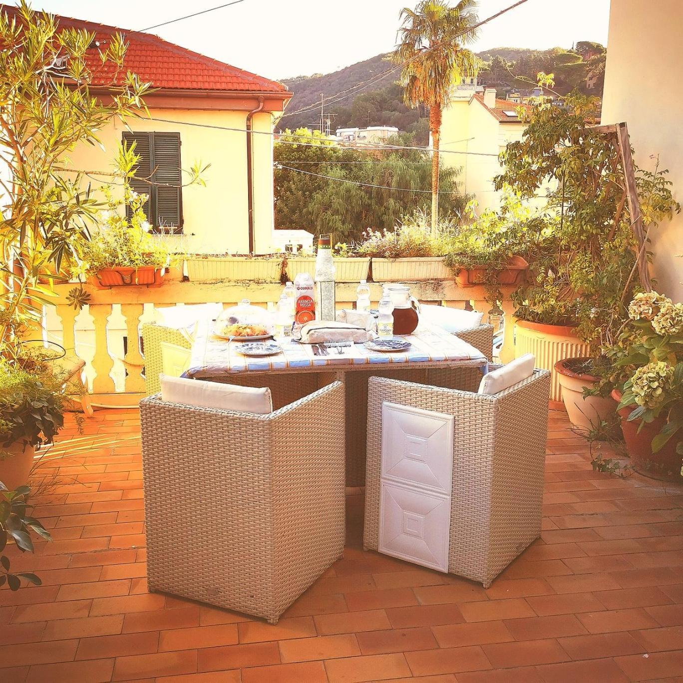 Albisola Bed And Breakfast Albisola Superiore Ngoại thất bức ảnh